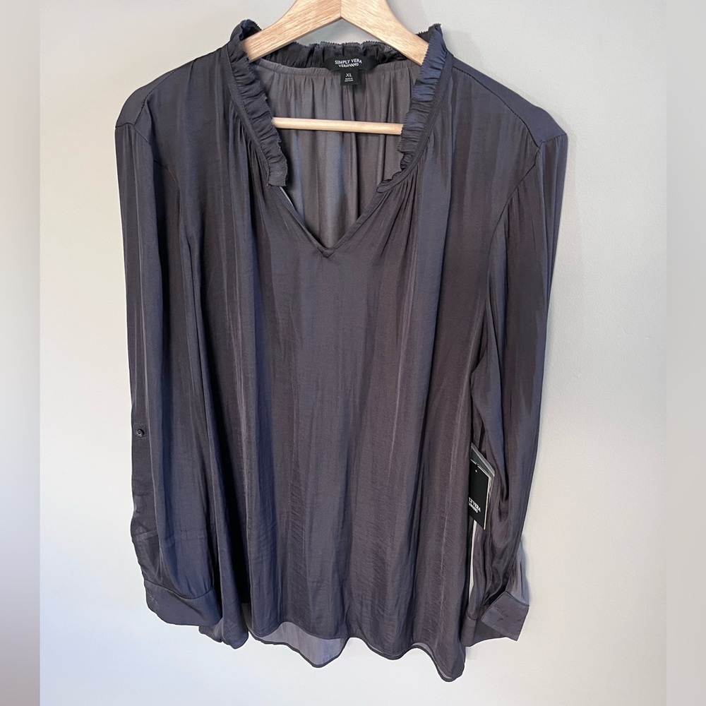 Simply Vera Slate Gray V-Neck Blouse Long Sleeve, Ruffle Trim Flowy Size XL‎